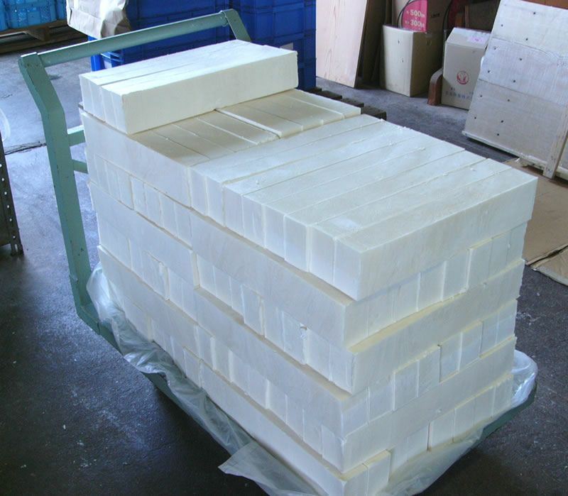 まるは油脂化学　生石鹸　NAMA